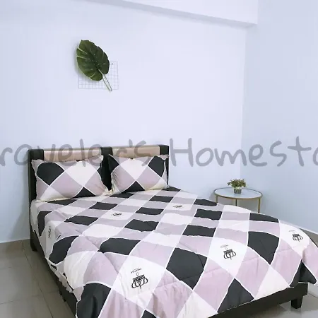 Traveler'S Homestay 旅人窝@ The Venus Sitiawan Kampong Lumut Kiri Exterior photo
