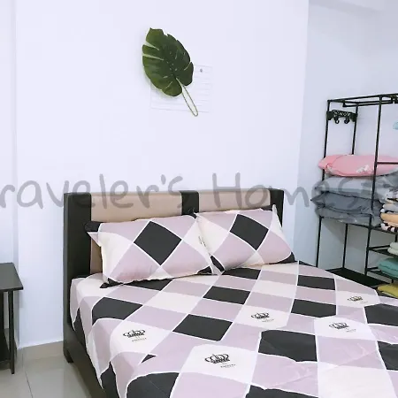 Traveler'S Homestay 旅人窝@ The Venus Sitiawan Kampong Lumut Kiri Exterior photo