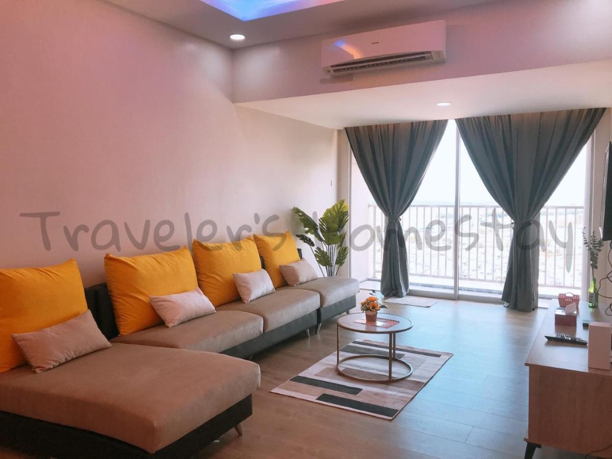 Traveler's 旅人窝@ The Venus Sitiawan *