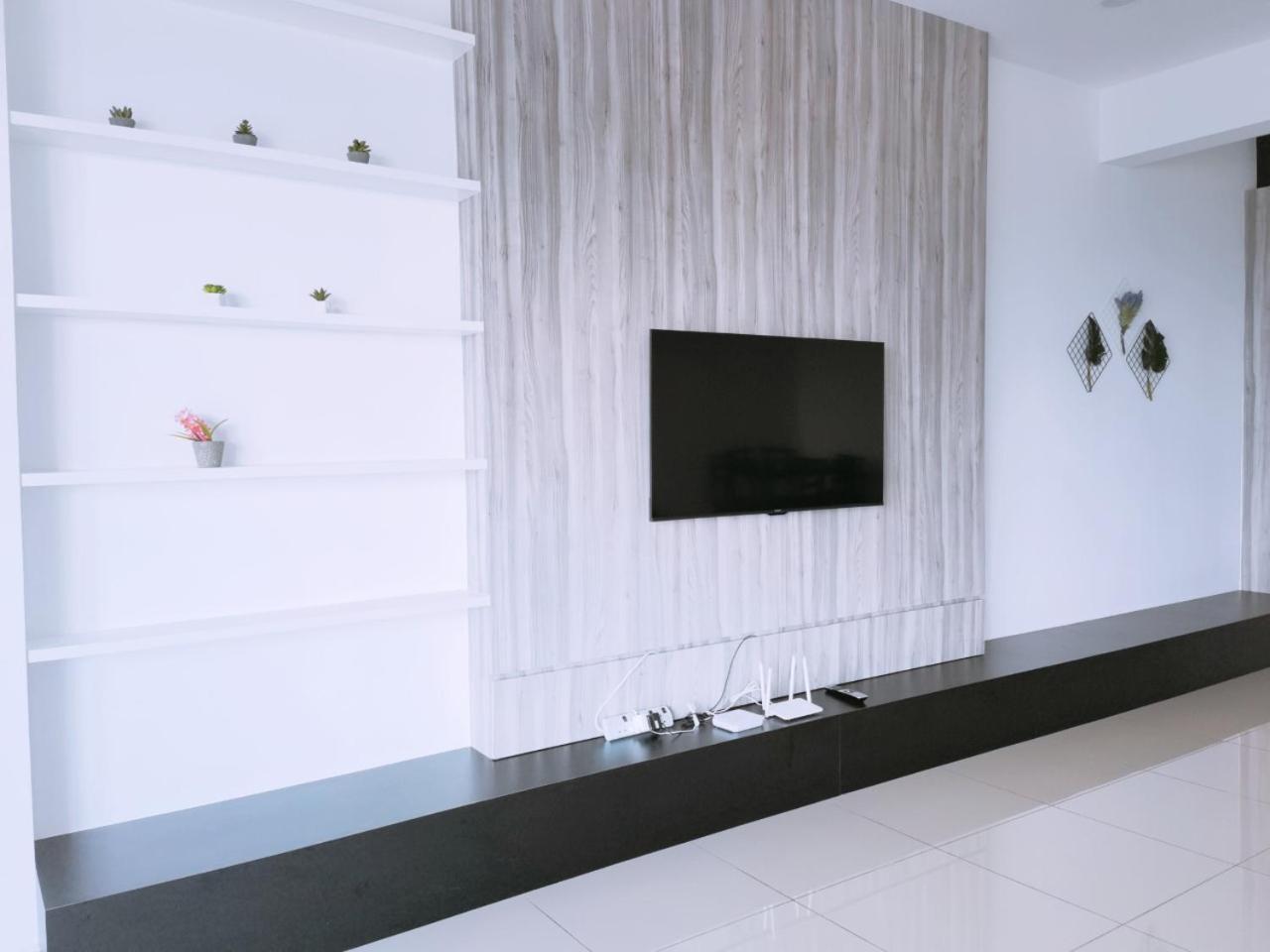 Traveler's 旅人窝@ The Venus Sitiawan Apartment *